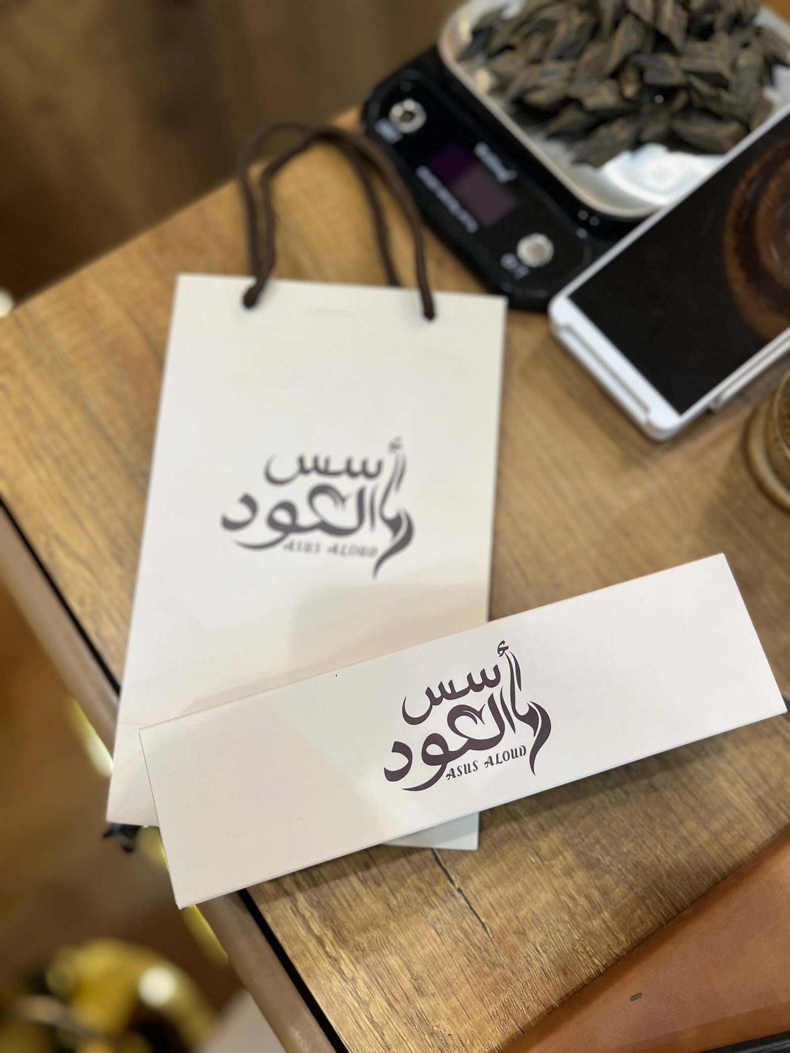 عود تايقر فيتنامي درجة أولى - 125 جم مع تغليف فاخر - صورة 3