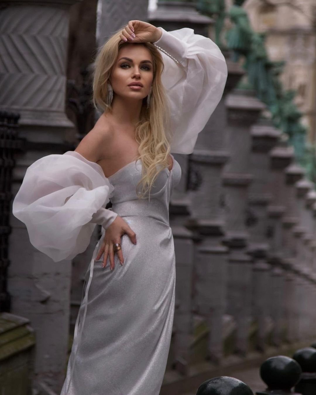 فستان بأكمام مكشوفة طويل - صورة 5