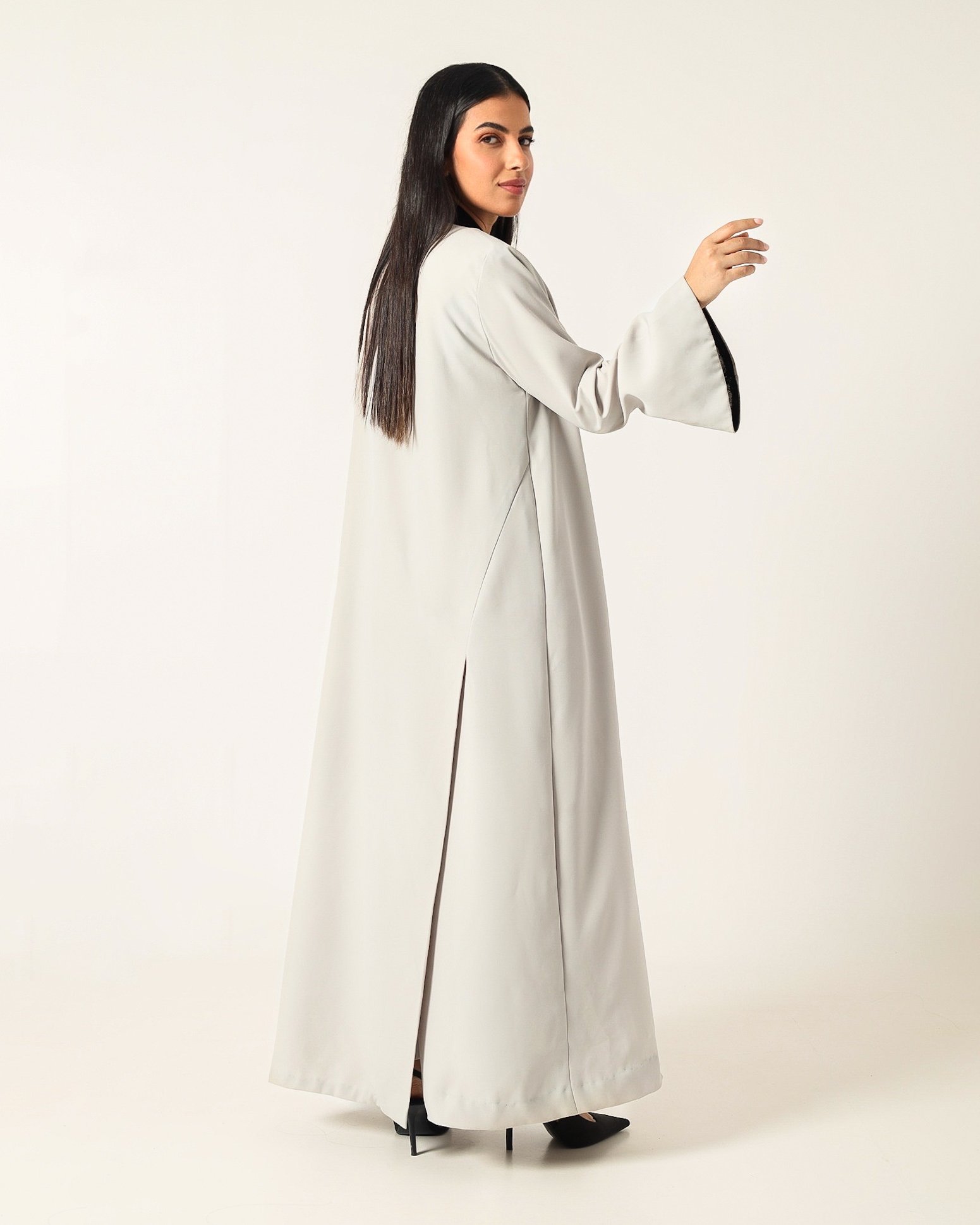 Greige & Black Abaya - Image 3