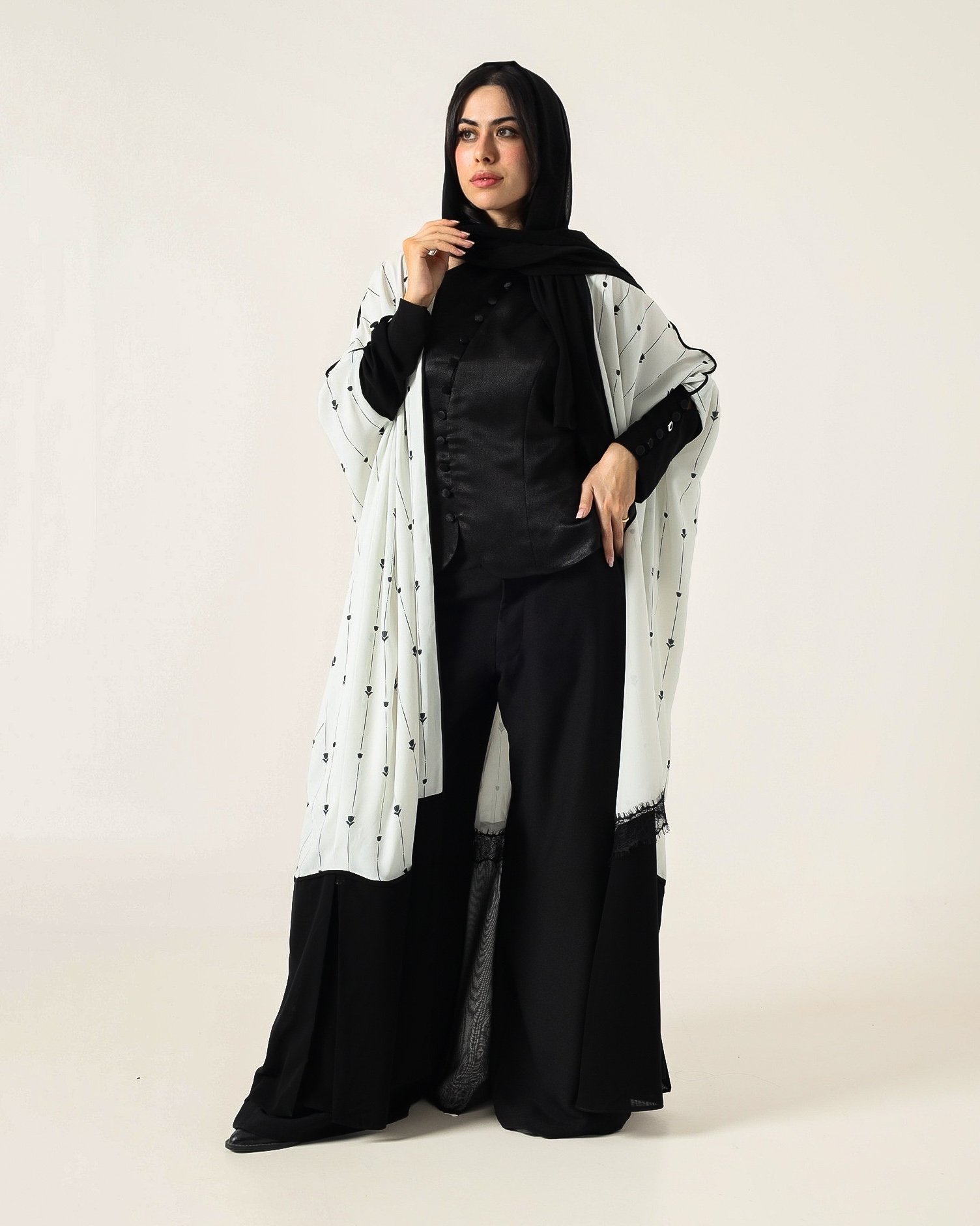 Timeless Abaya - Image 2