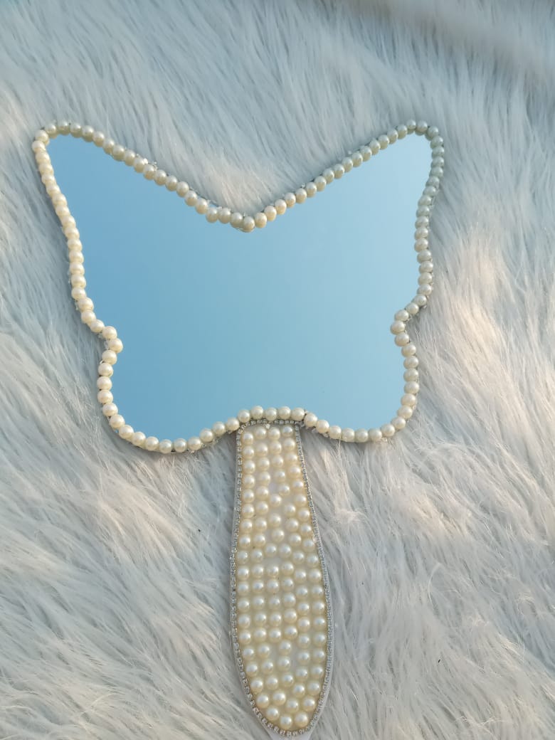 Butterfly bridal mirror 🪞🦋 - Image 2