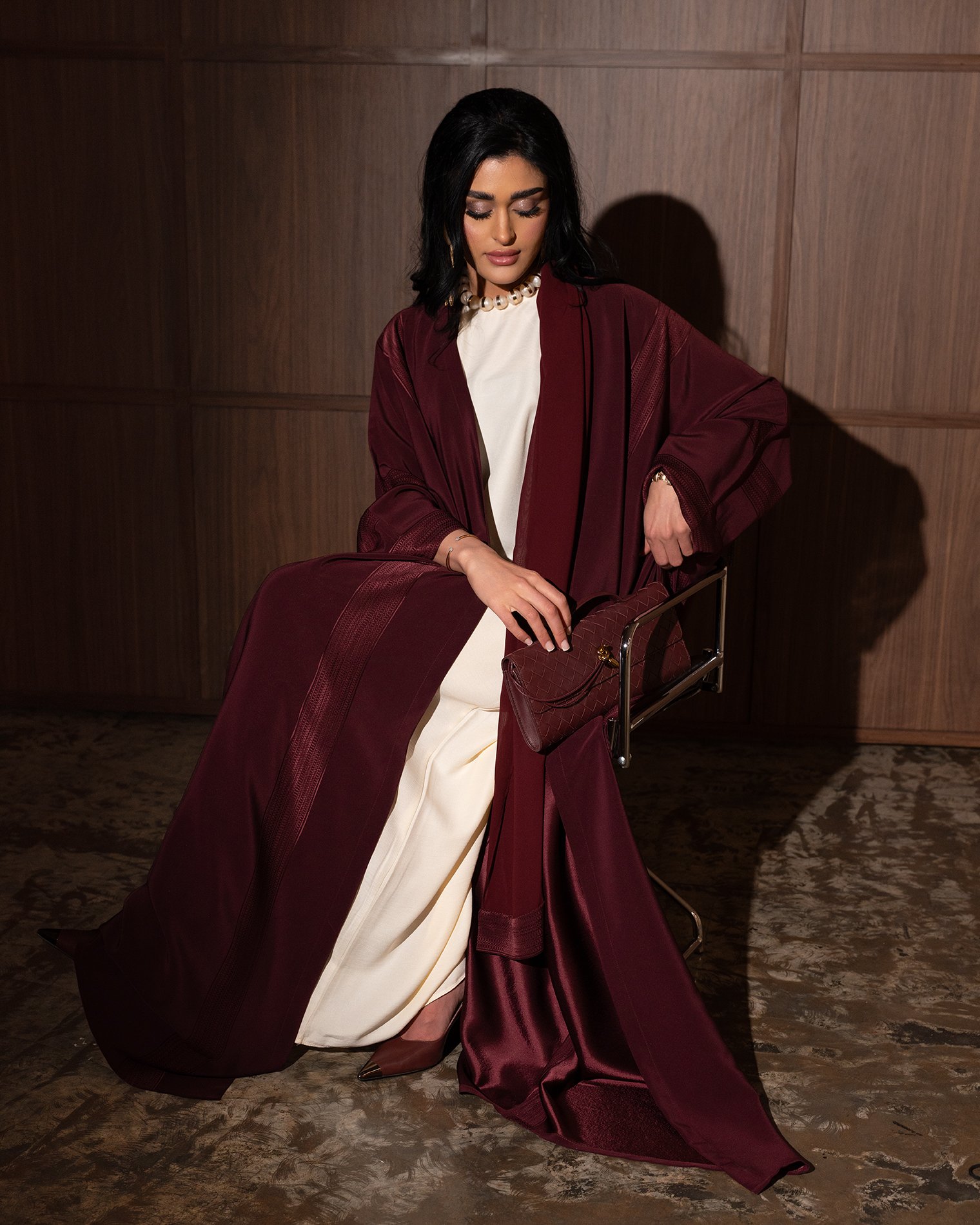 OLD MONEY - صورة 6
