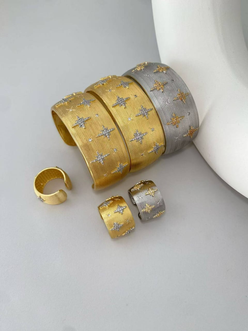 VIP Luxurious bangle  ✨ - Image 1