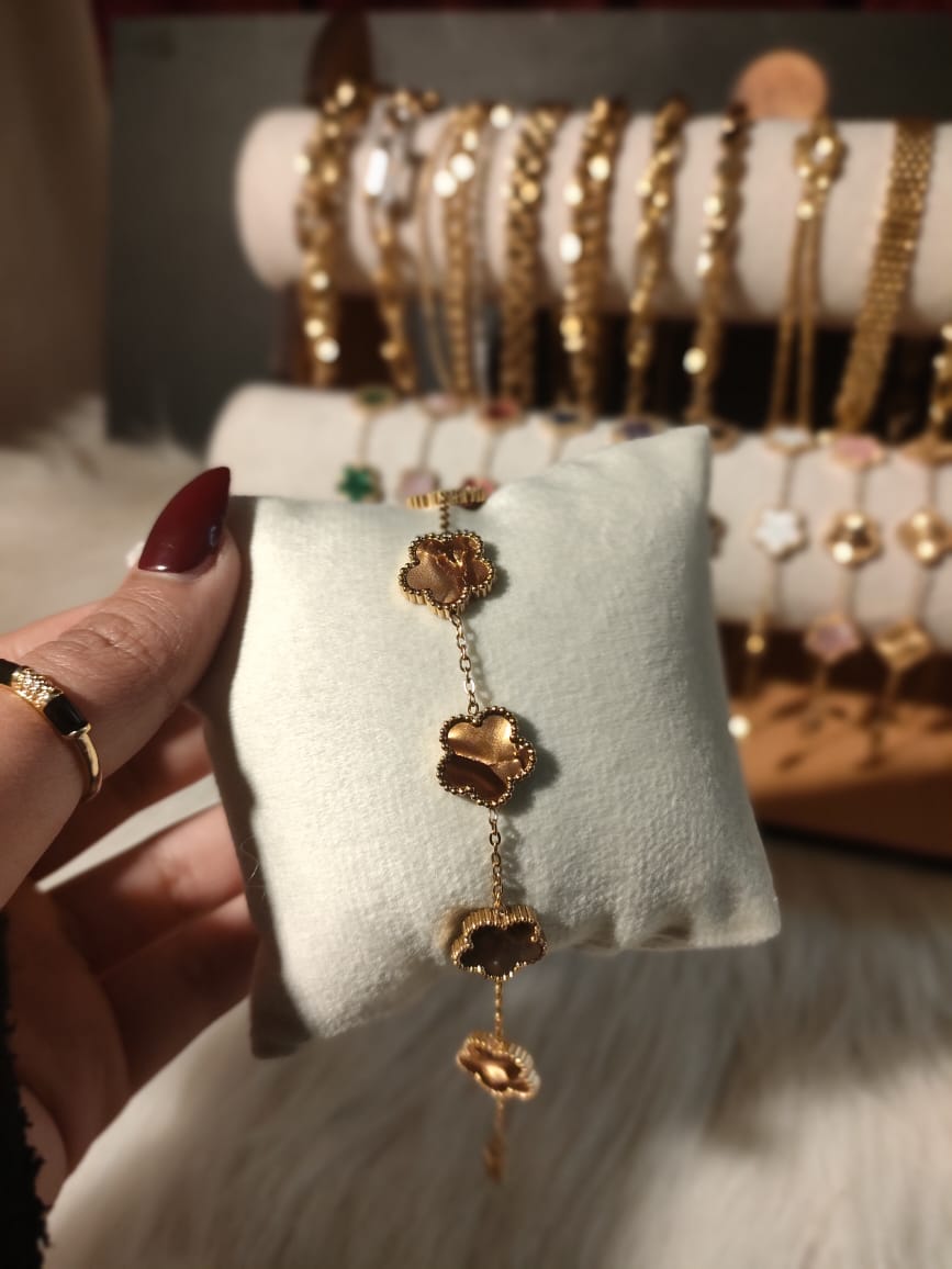 Colorful rose bracelet✨️ - Image 1