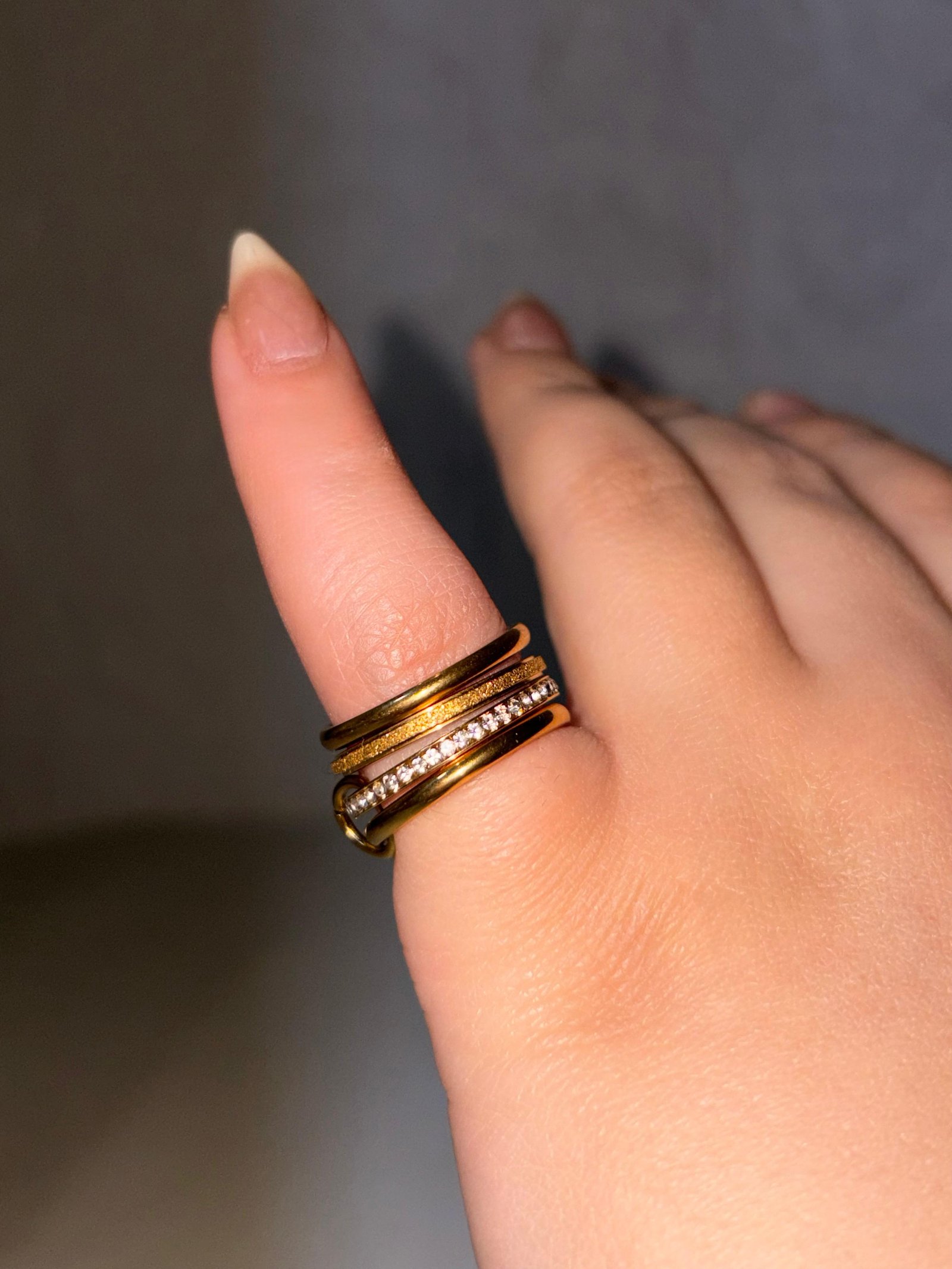 4 layers ring ✨ - Image 1