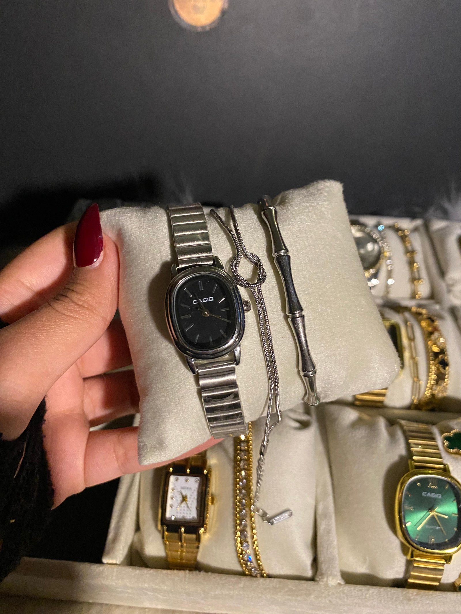 Ovil watch silver ✨ - Image 1