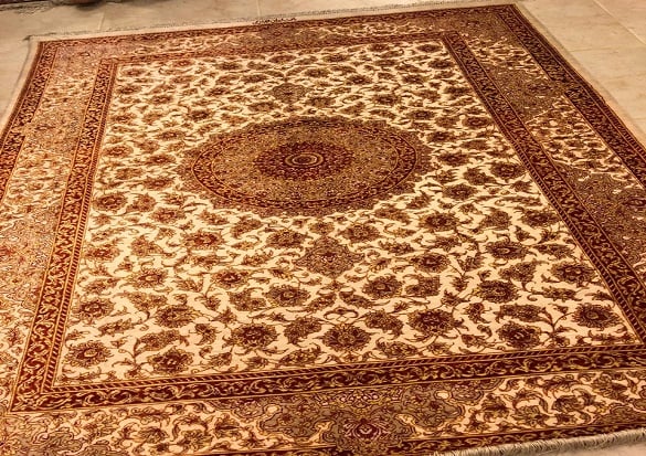 سجاد قم حرير ايراني مقاس 130x200 - صورة 1
