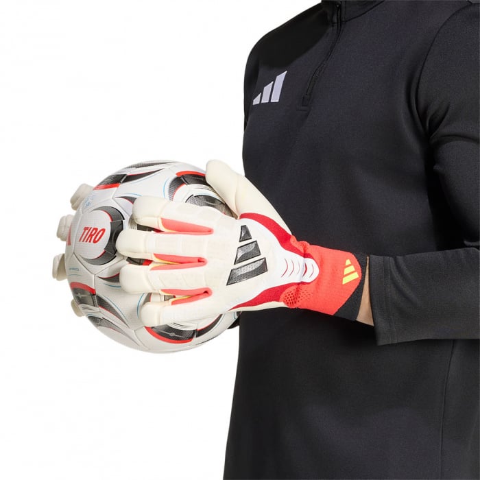 Adidas Predator Pro Hybrid Born for Goals - Image 3