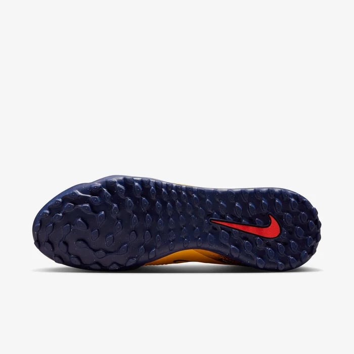 Nike Phantom 6 Low Academy 'Erling Haaland' TF - Image 5