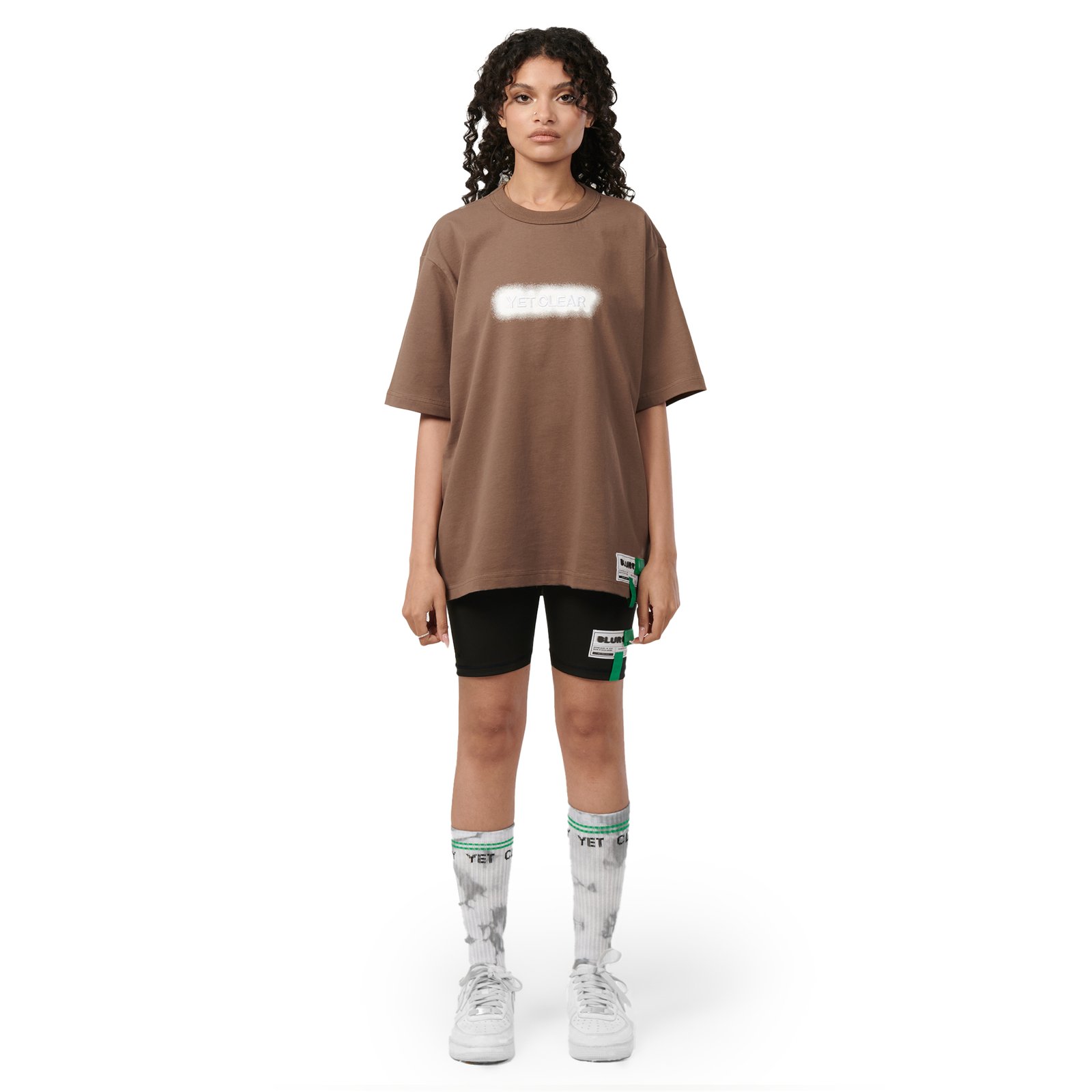 Brown - yet clear - صورة 2