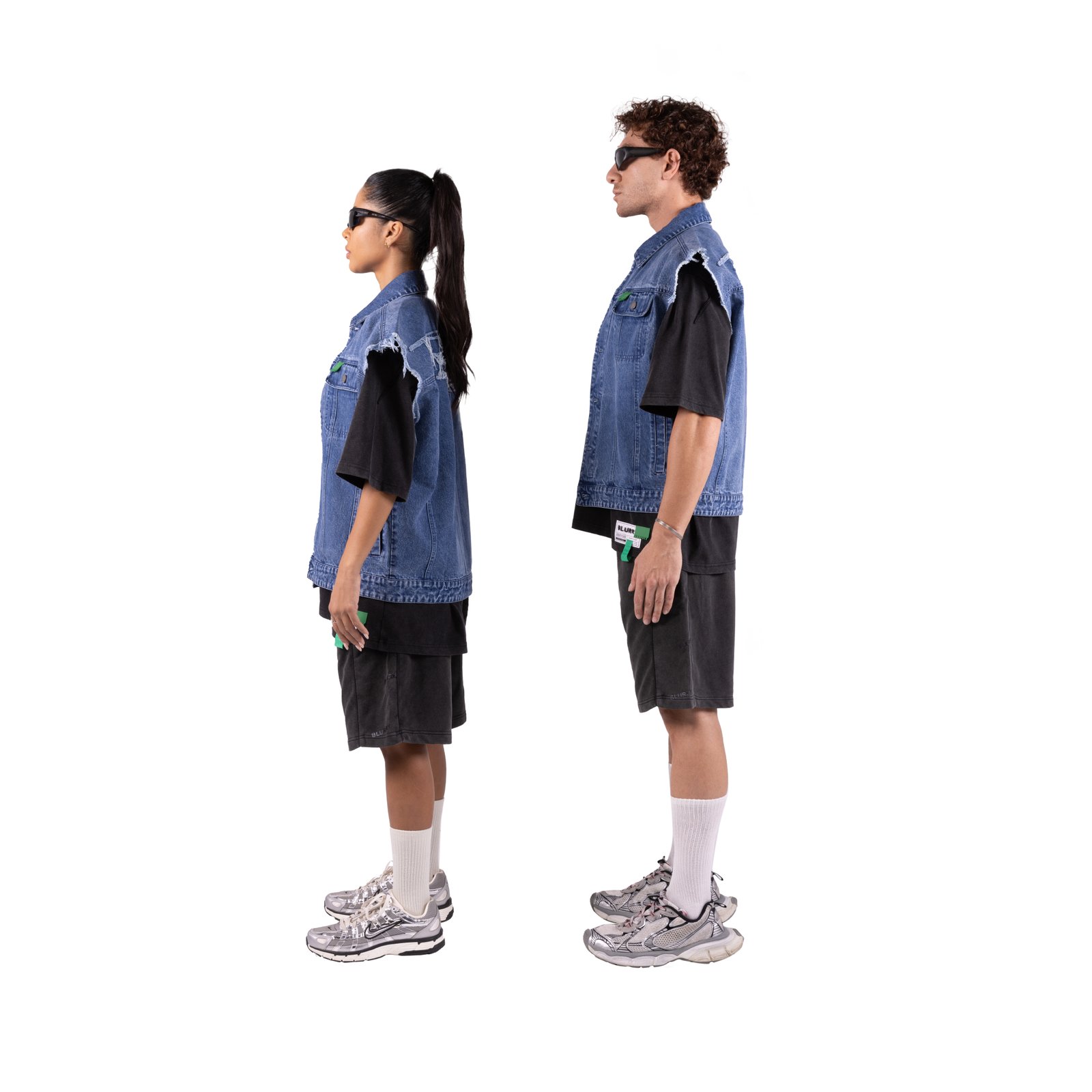 B-logo blue vest - Image 6