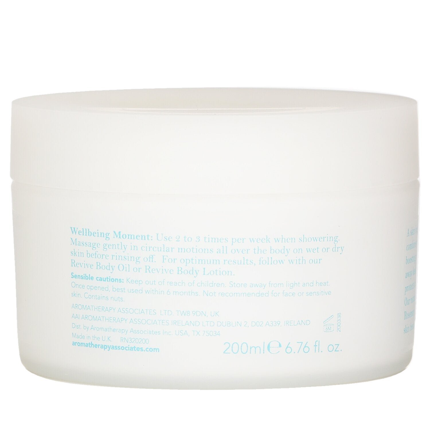 مقشر منشط Revive من Aromatherapy Associates - صورة 3