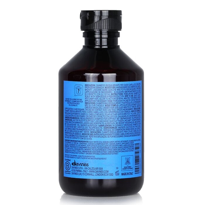 شامبو Natural Tech لإعادة التوازن 250ml/8.45oz من Davines - صورة 3