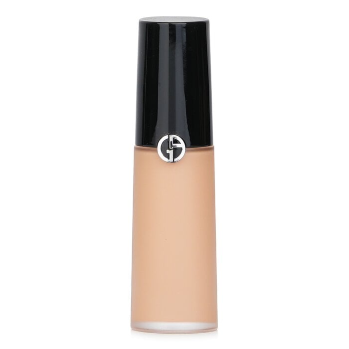 خافي عيوب Luminous Silk Concealer by Giorgio Armani - Image 1