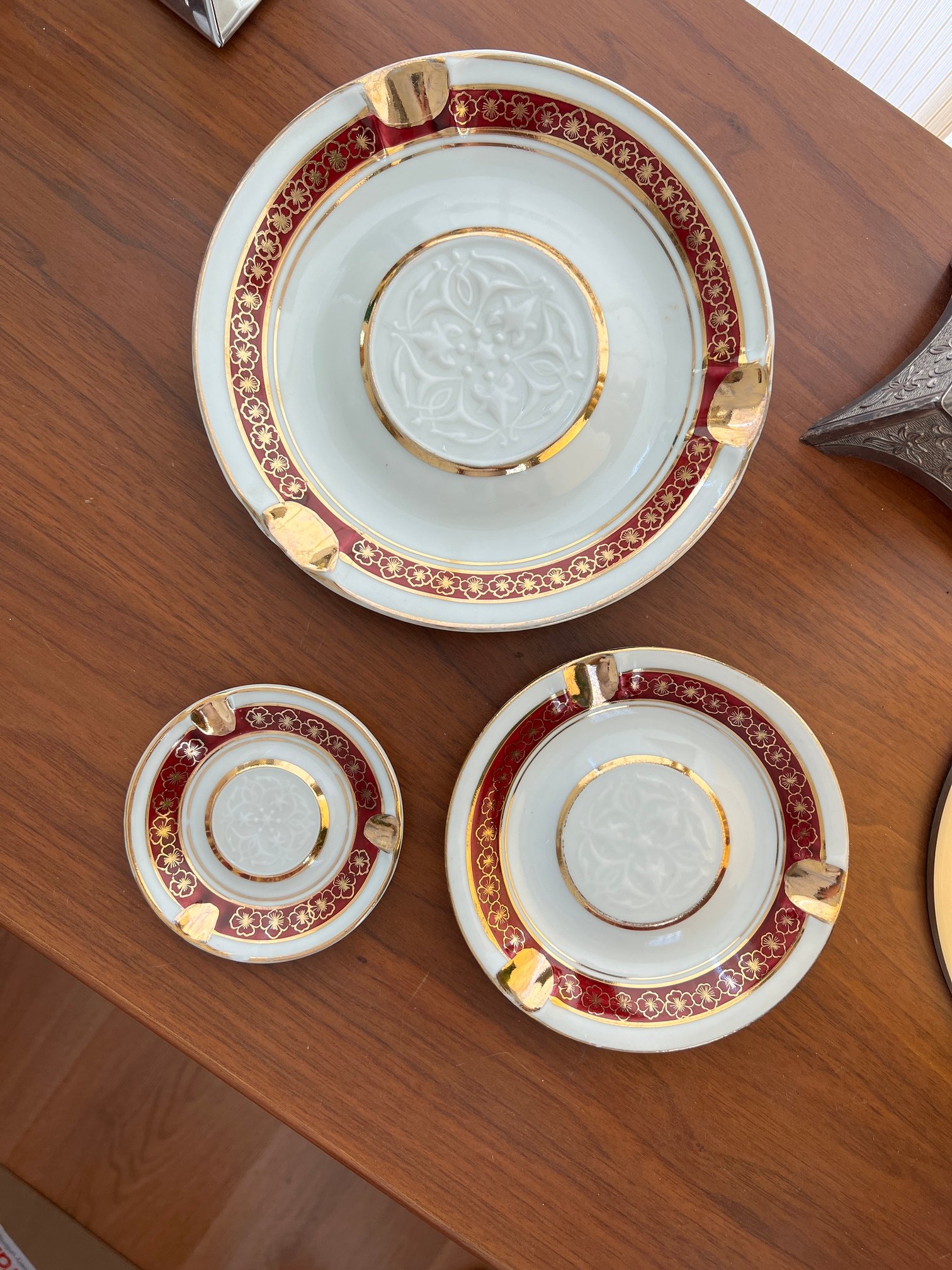 Vintage Porcelain Ashtray Set  🇹🇷 - Image 1