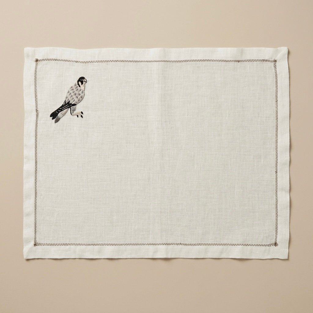FALCON WHITE PLACEMAT HAND-EMBROIDERED - Image 2