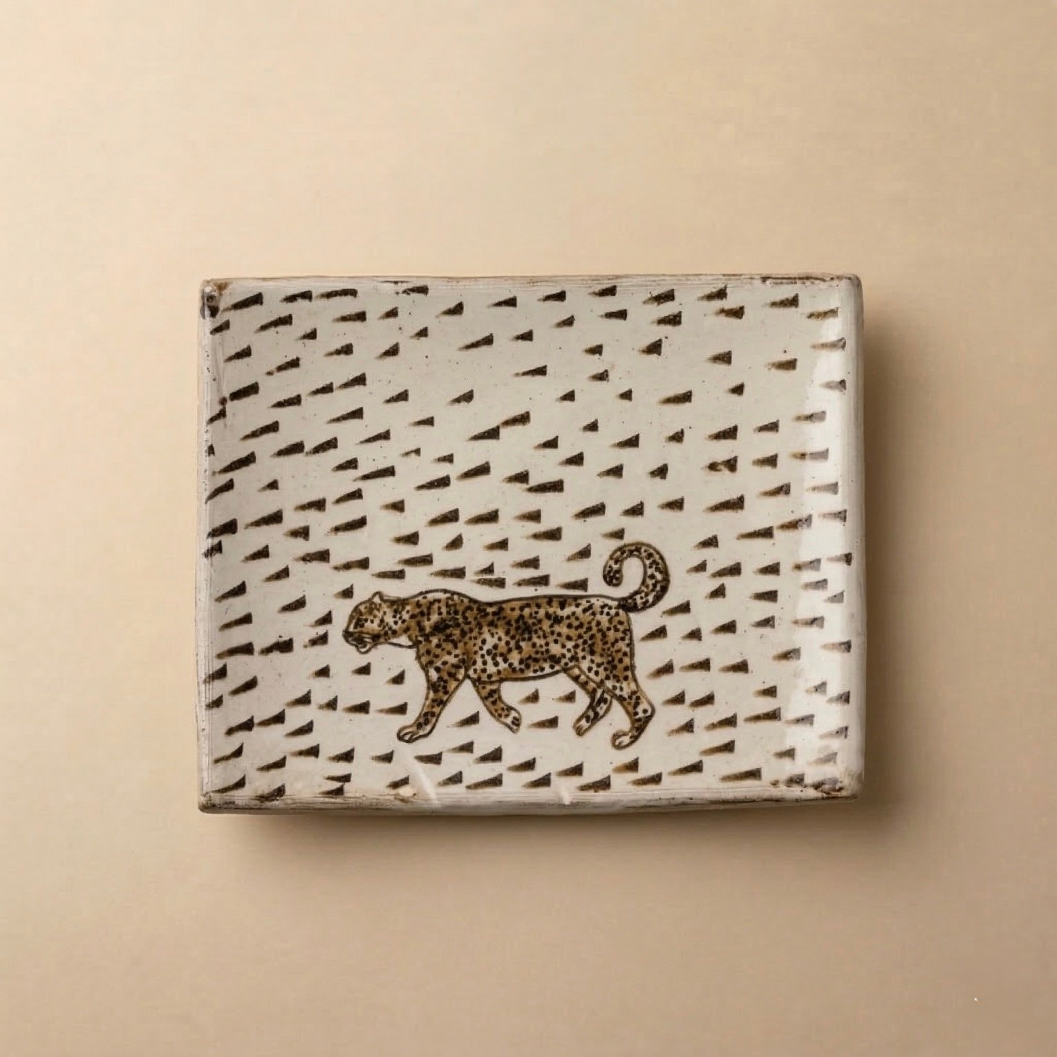 HAND-PAINTED ARABIAN LEOPARD FLAT TRAY SMALL - Image 1
