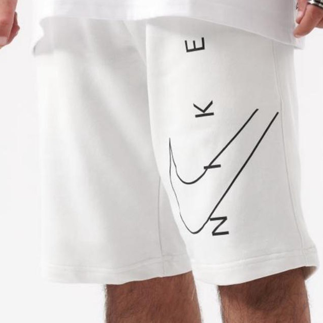short nike lines - صورة 3