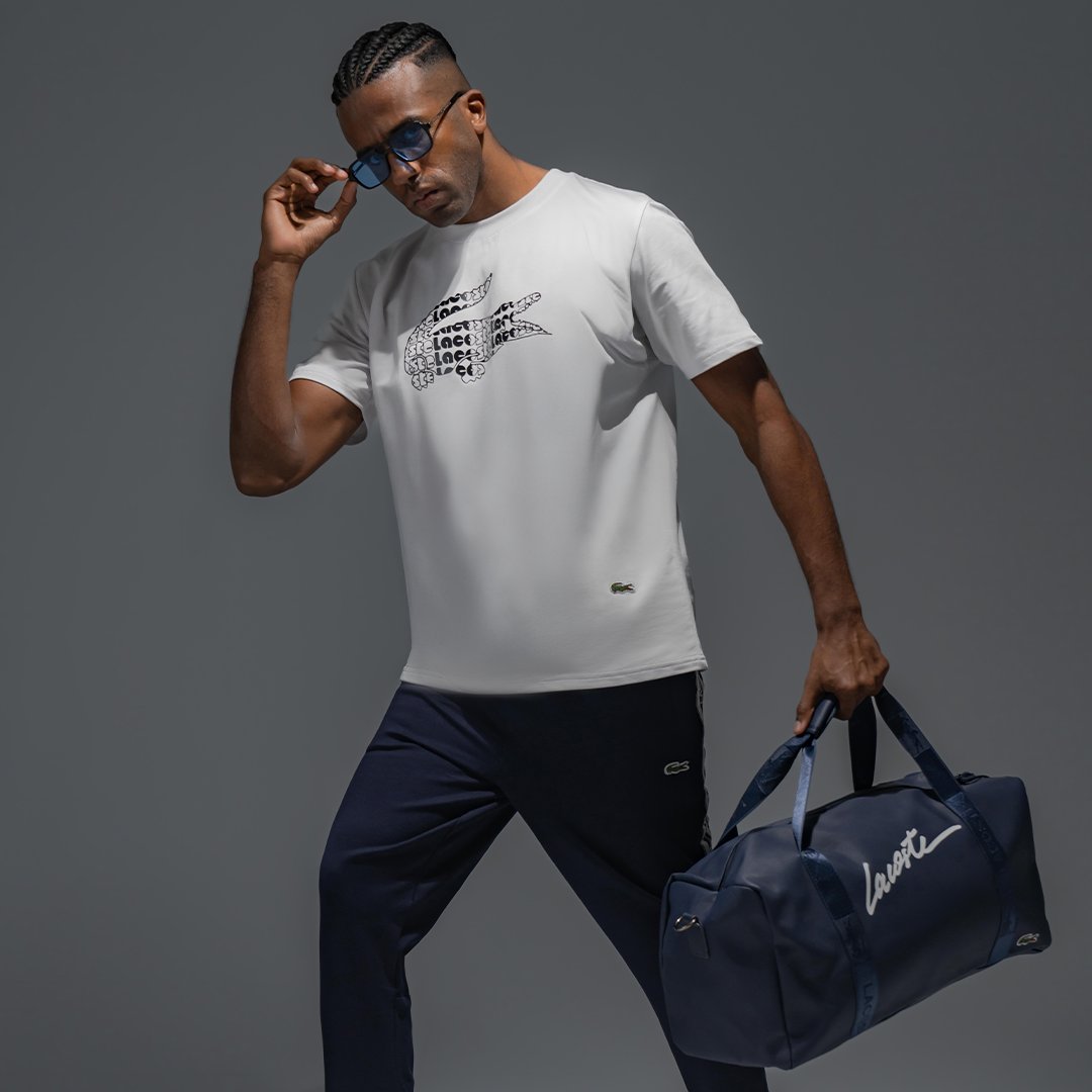 طقم lacoste - صورة 3