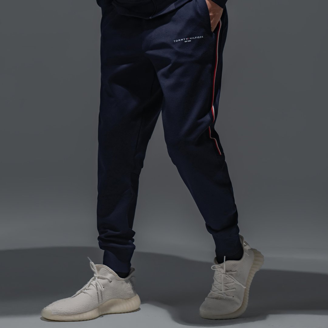 Tracksuit Tommy Line Hoodie - Image 3