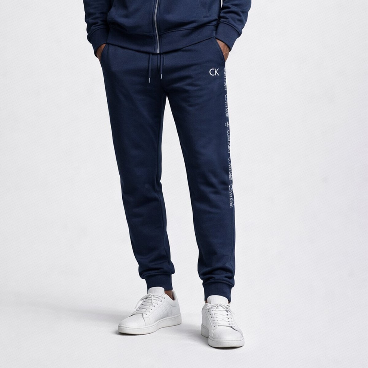 Tracksuit Ck jeans - Image 9