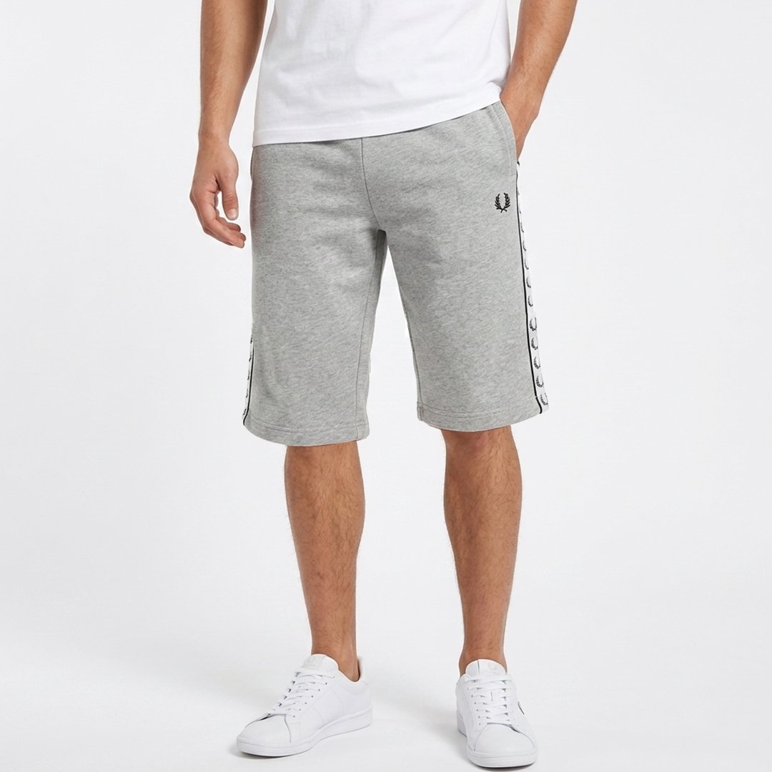 Short Fred Perry - Image 1