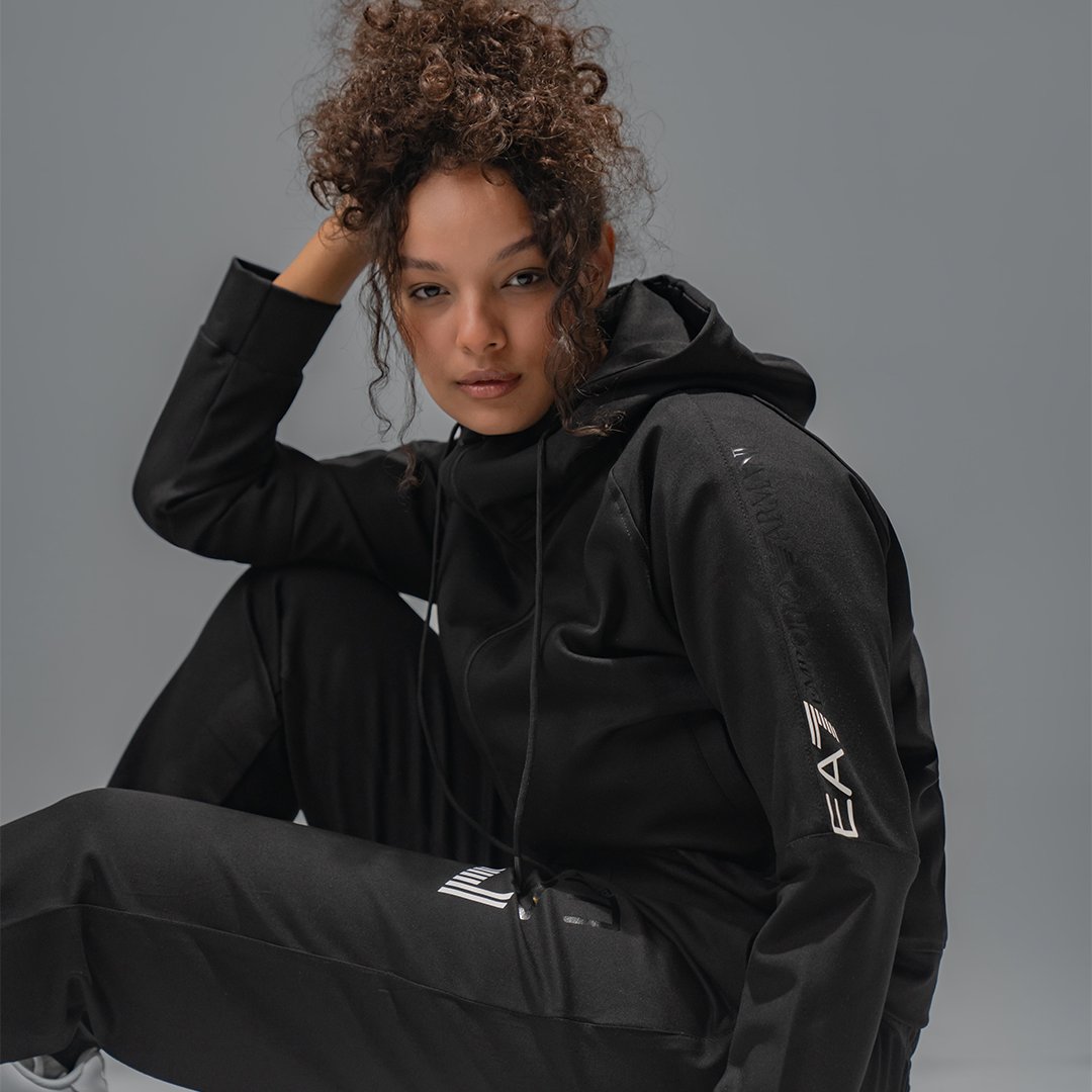 Suit Ea7 Hoodie Black - Image 6