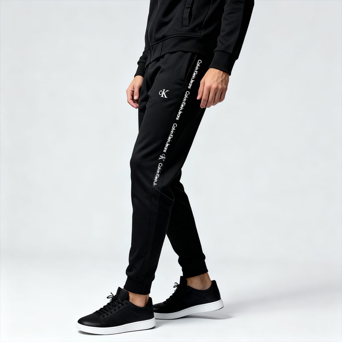 Tracksuit Ck jeans - Image 8
