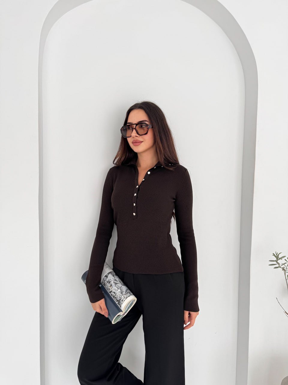 Brown top with gold buttons  - Image 1