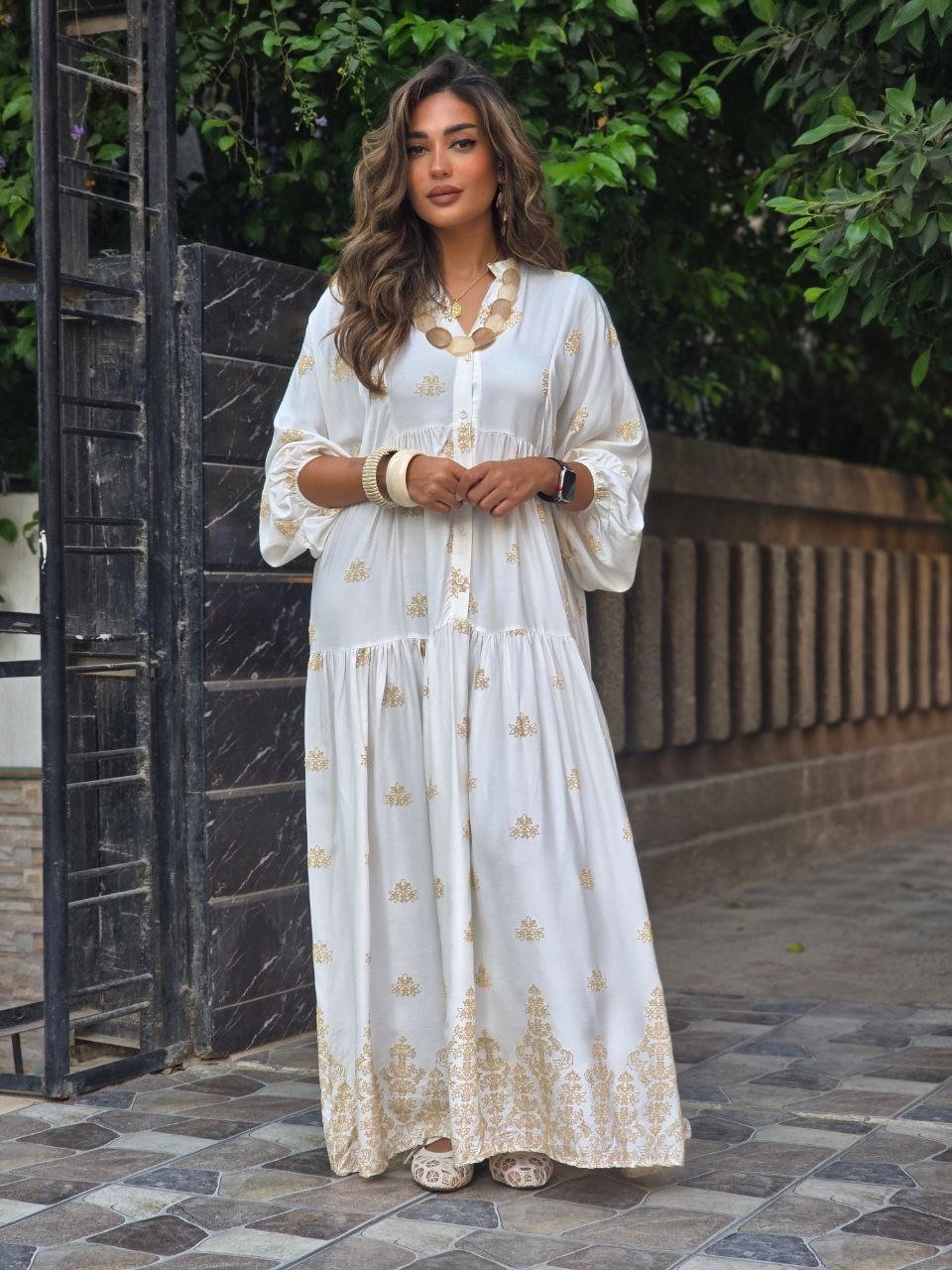 White embroidered dress - صورة 5