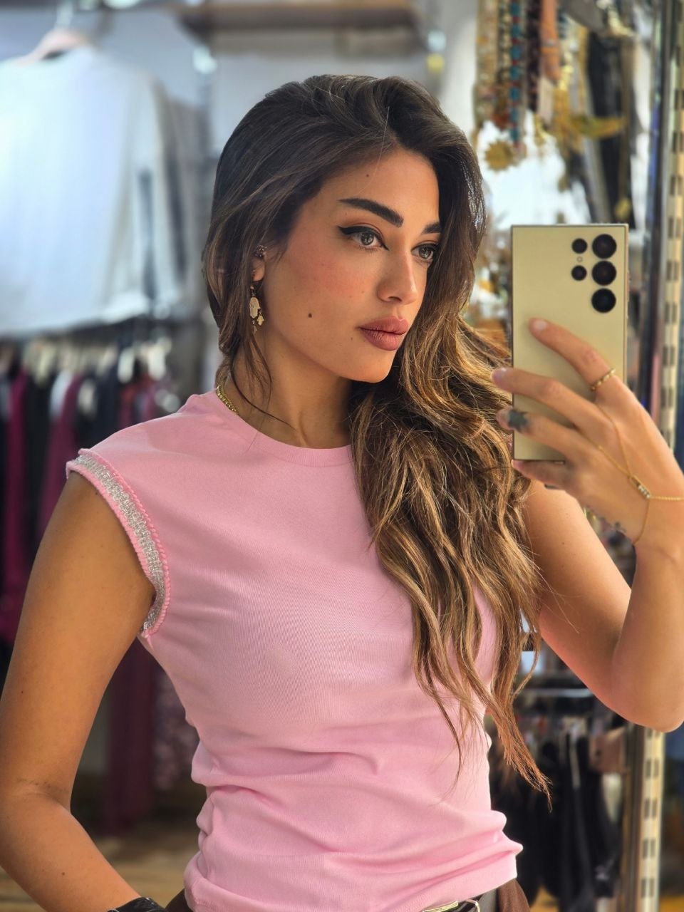 Pink top with silver lines - Image 2