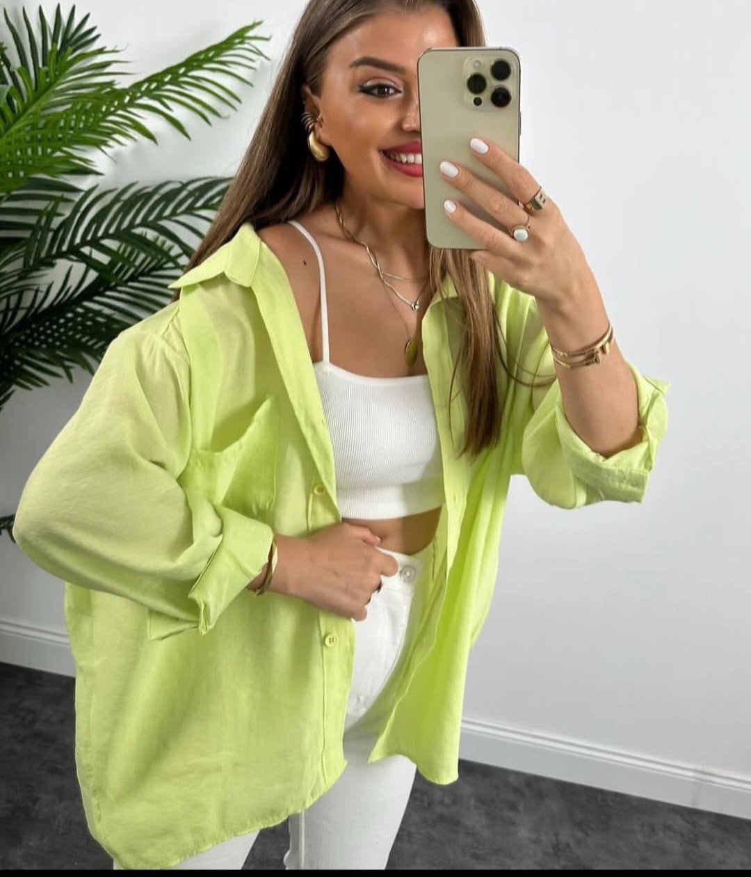 Lime green basic shirt - Image 3