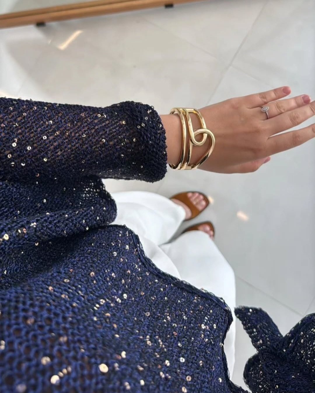 Pretty night navy blue glittery poncho - Image 3