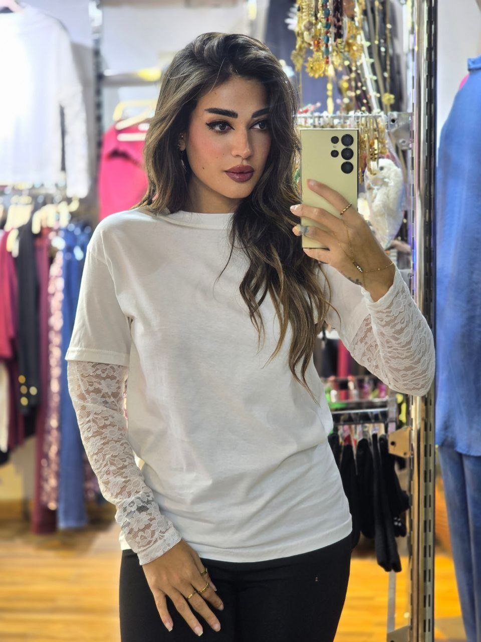 White lace tshirt  - Image 4