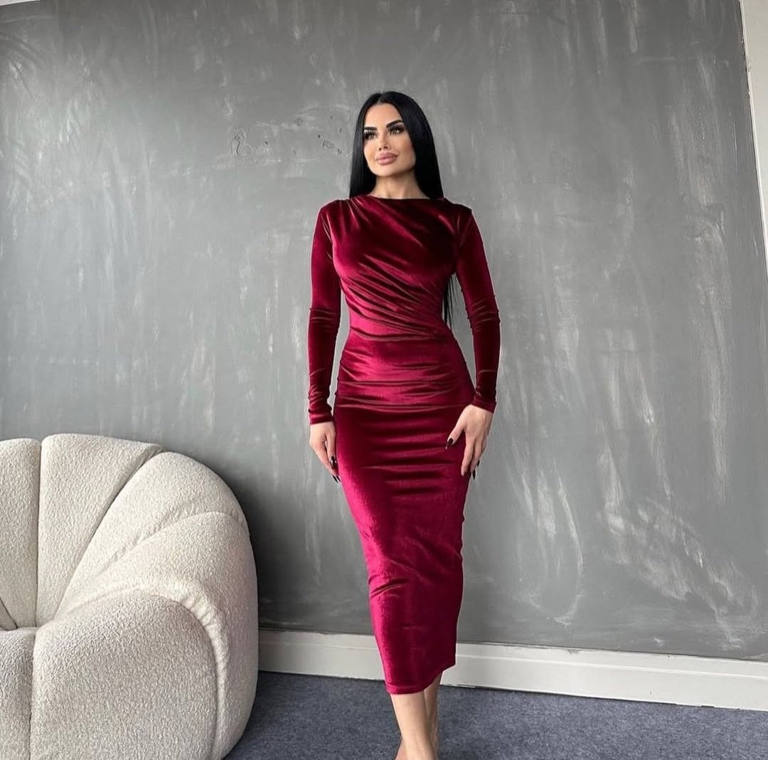Velvet dress  - Image 1