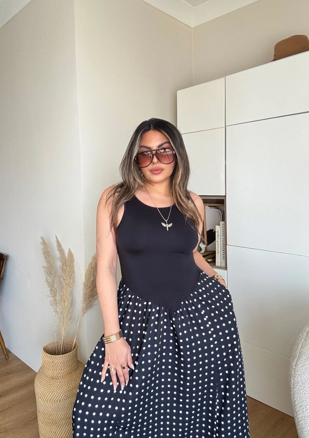 Black sleeveless polka dress - Image 2