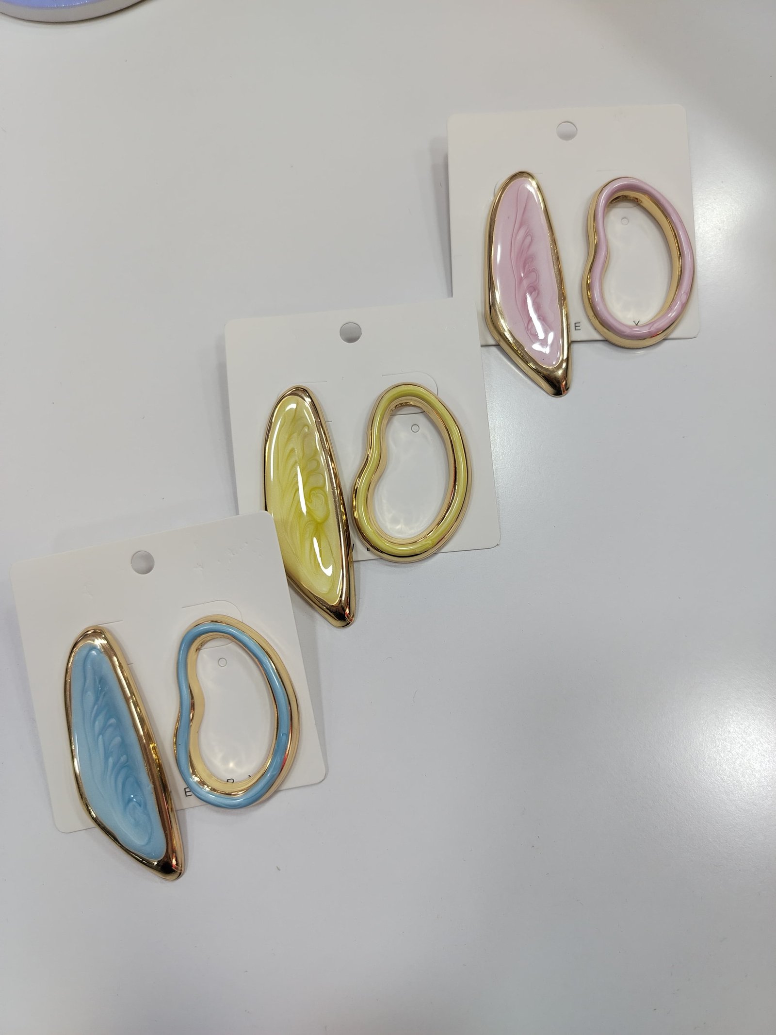 Oval Earrings  - Image 3