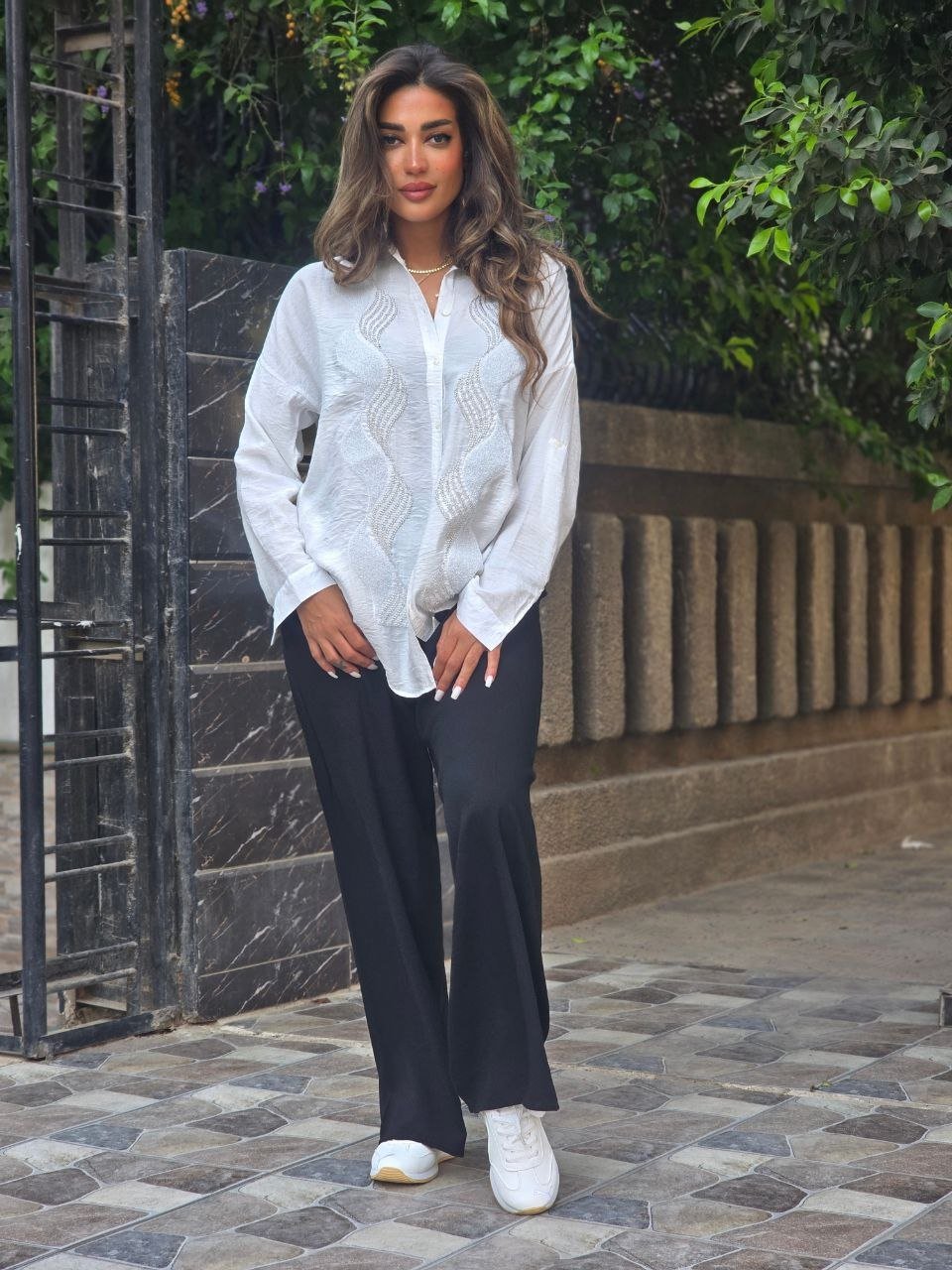 White embroidered linen shirt - Image 3