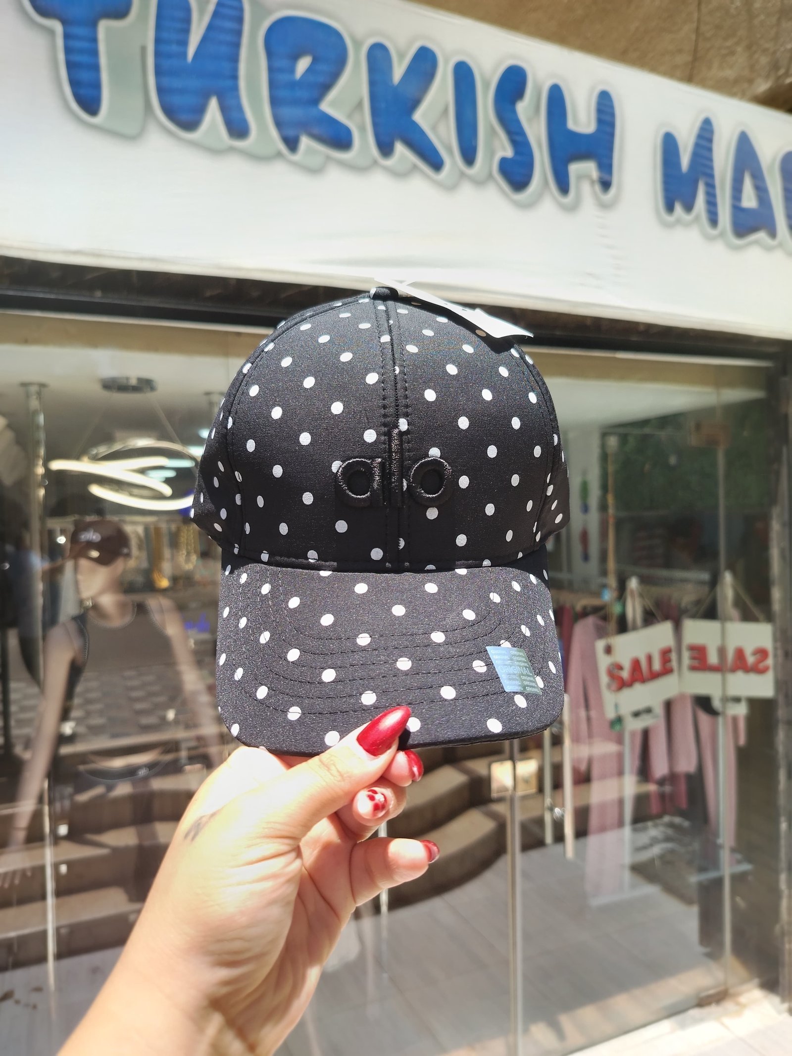 Black Polka caps - صورة 3