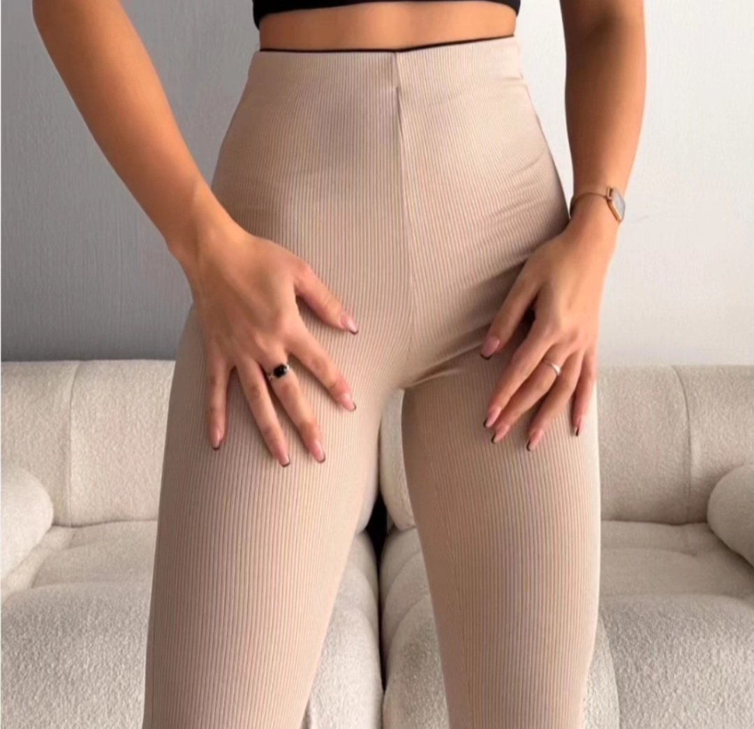 Body shaper flare pants  - Image 4