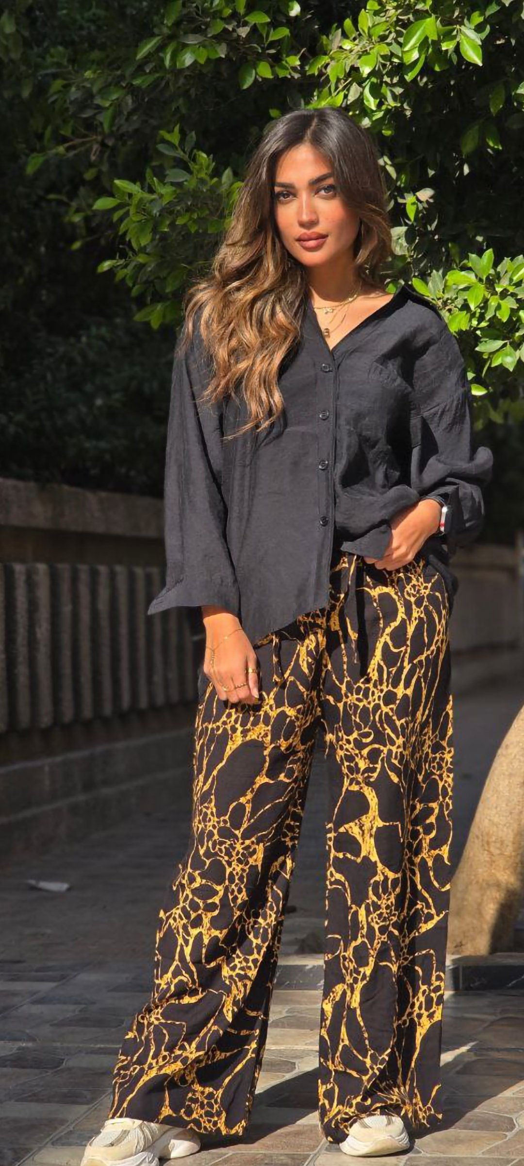 Black oversize linen shirt - Image 3