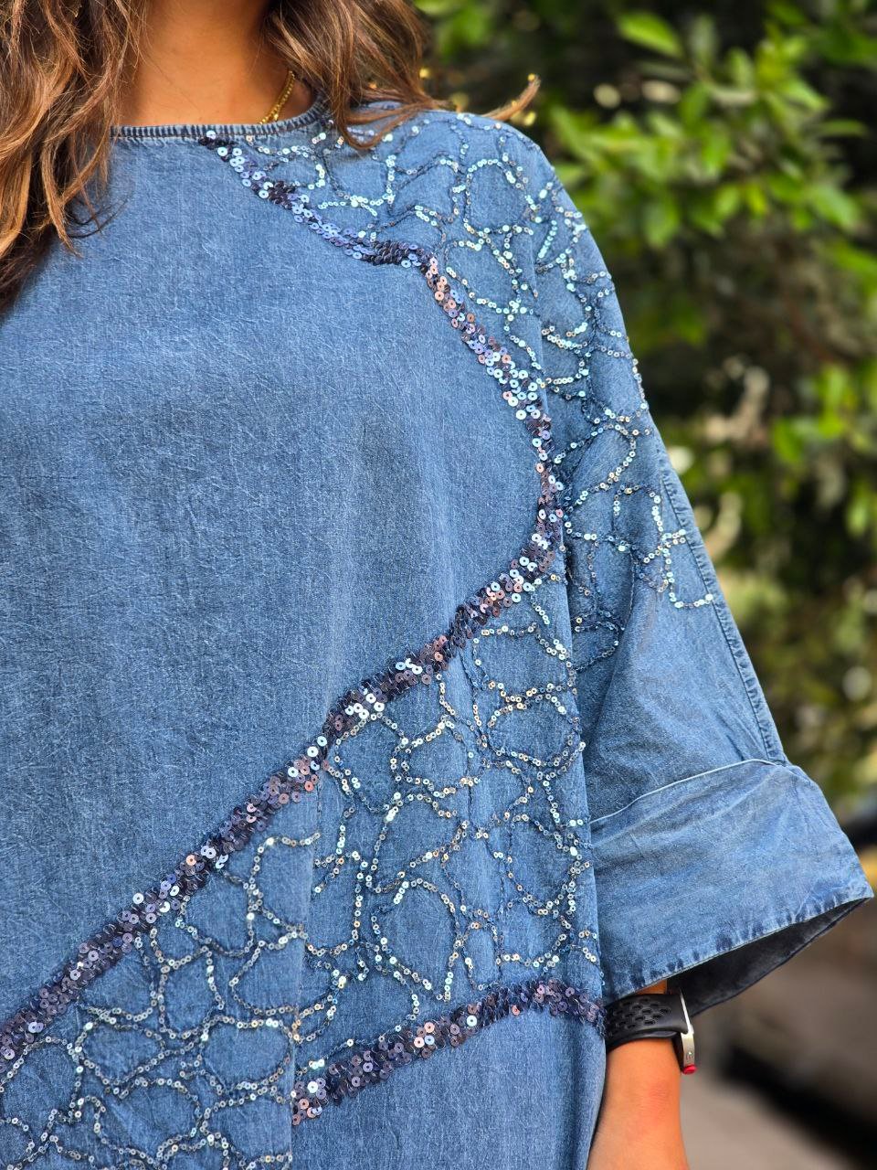 Dark blue embroidered denim dress - Image 5