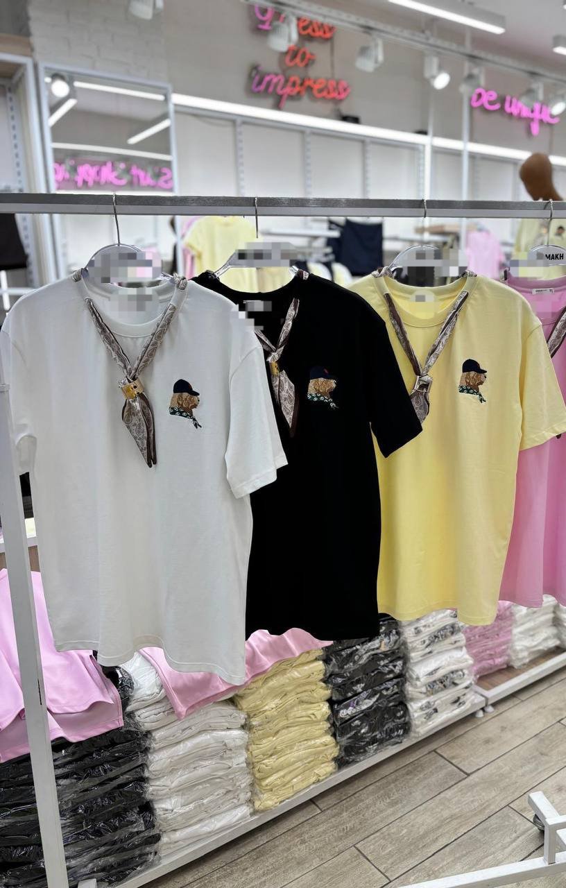 Yellow puppy tshirt with a neck scarf - Image 3