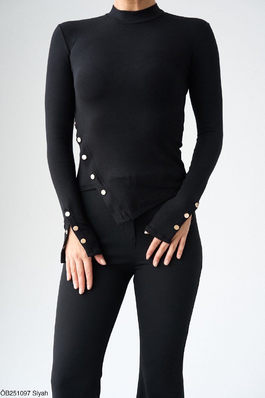 Black top with gold buttons  - Image 1