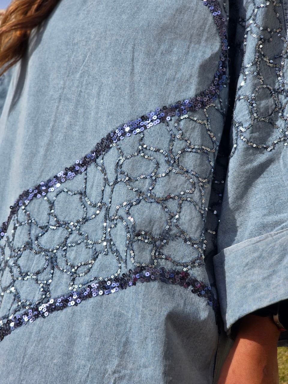 Light blue embroidered denim dress - Image 4
