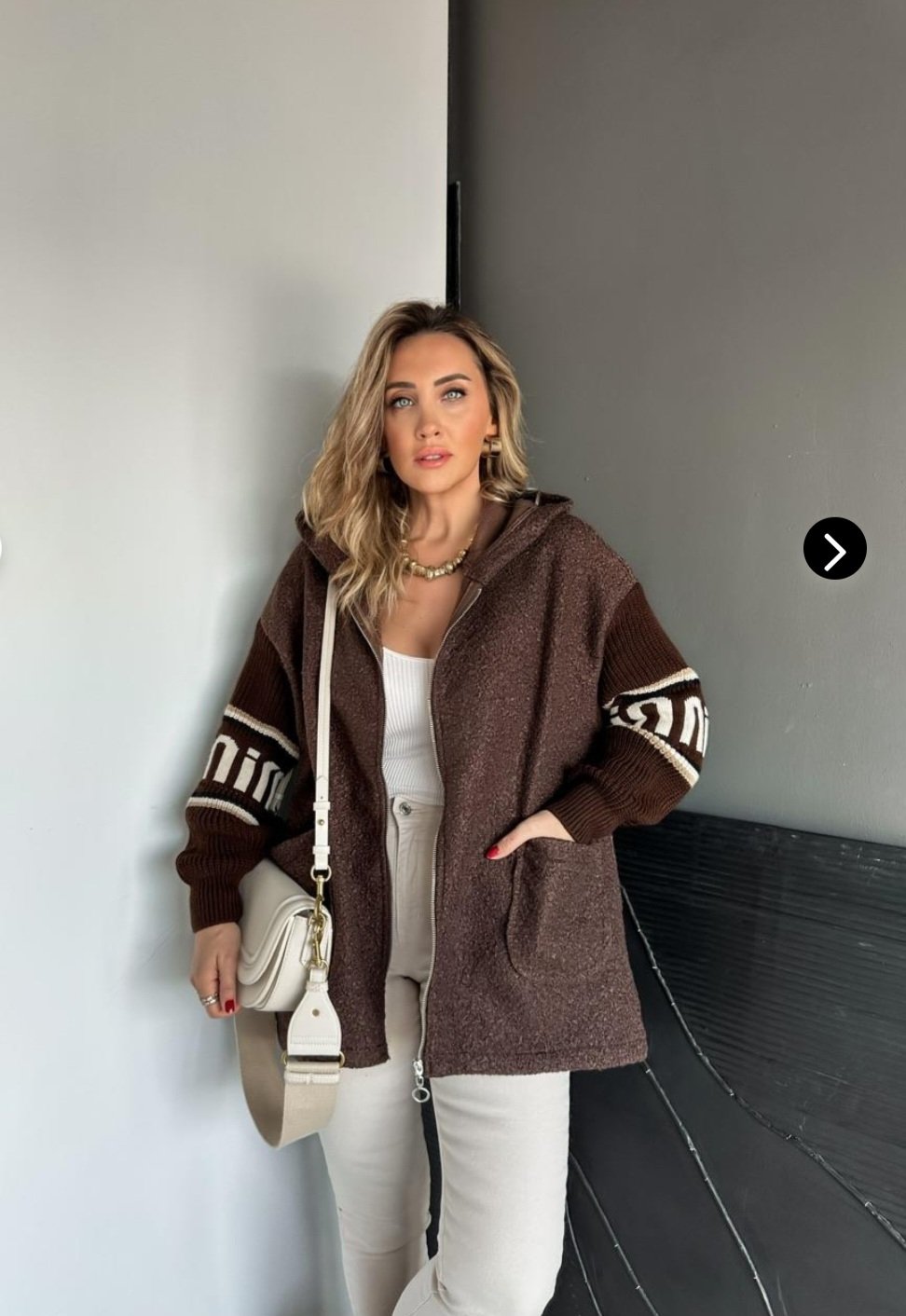 Brown Miu Miu Jacket  - صورة 3