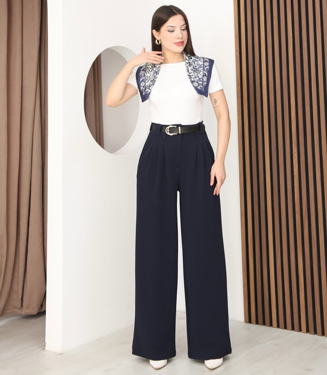 Black formal pants with gold buckle belt - Image 2