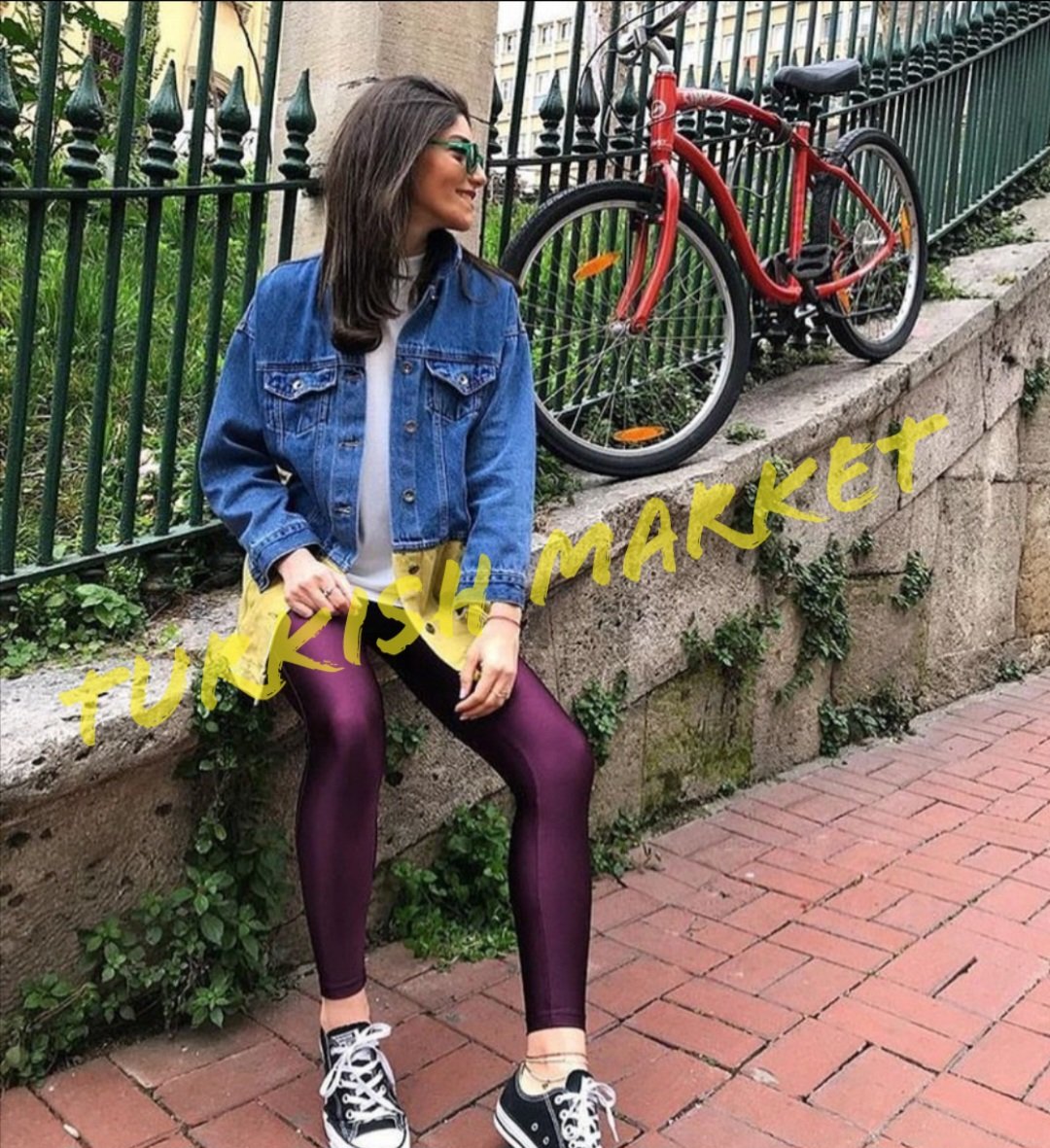 Plus size Aubergine Metallic leggings  - Image 2
