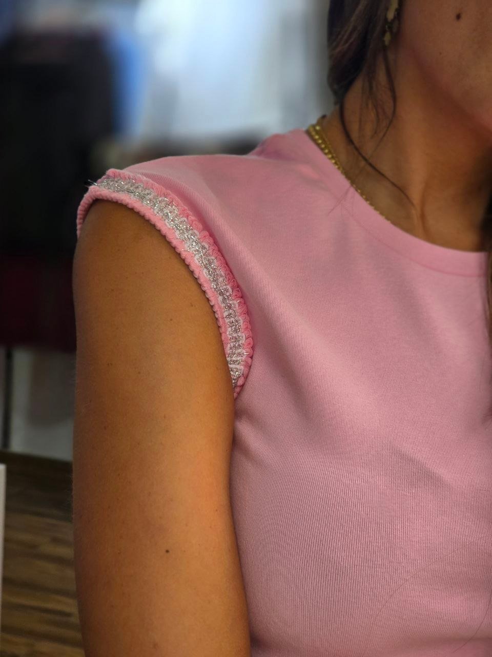 Pink top with silver lines - Image 3
