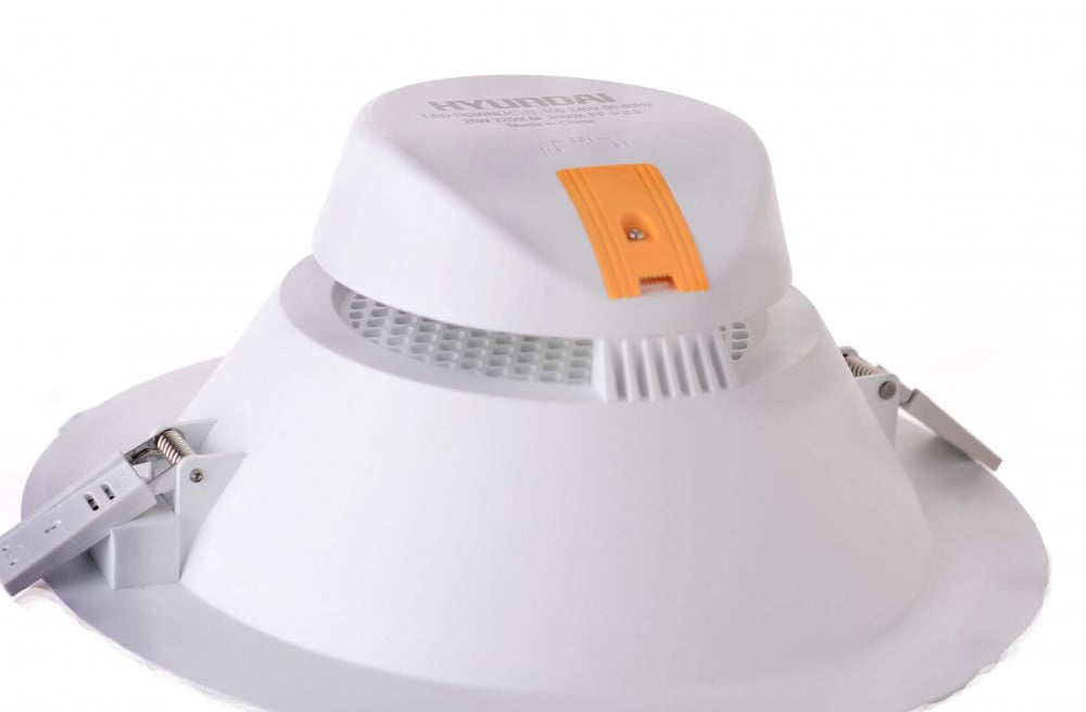 كشاف هيونداي 20 سم 20 وات SMD - صورة 3